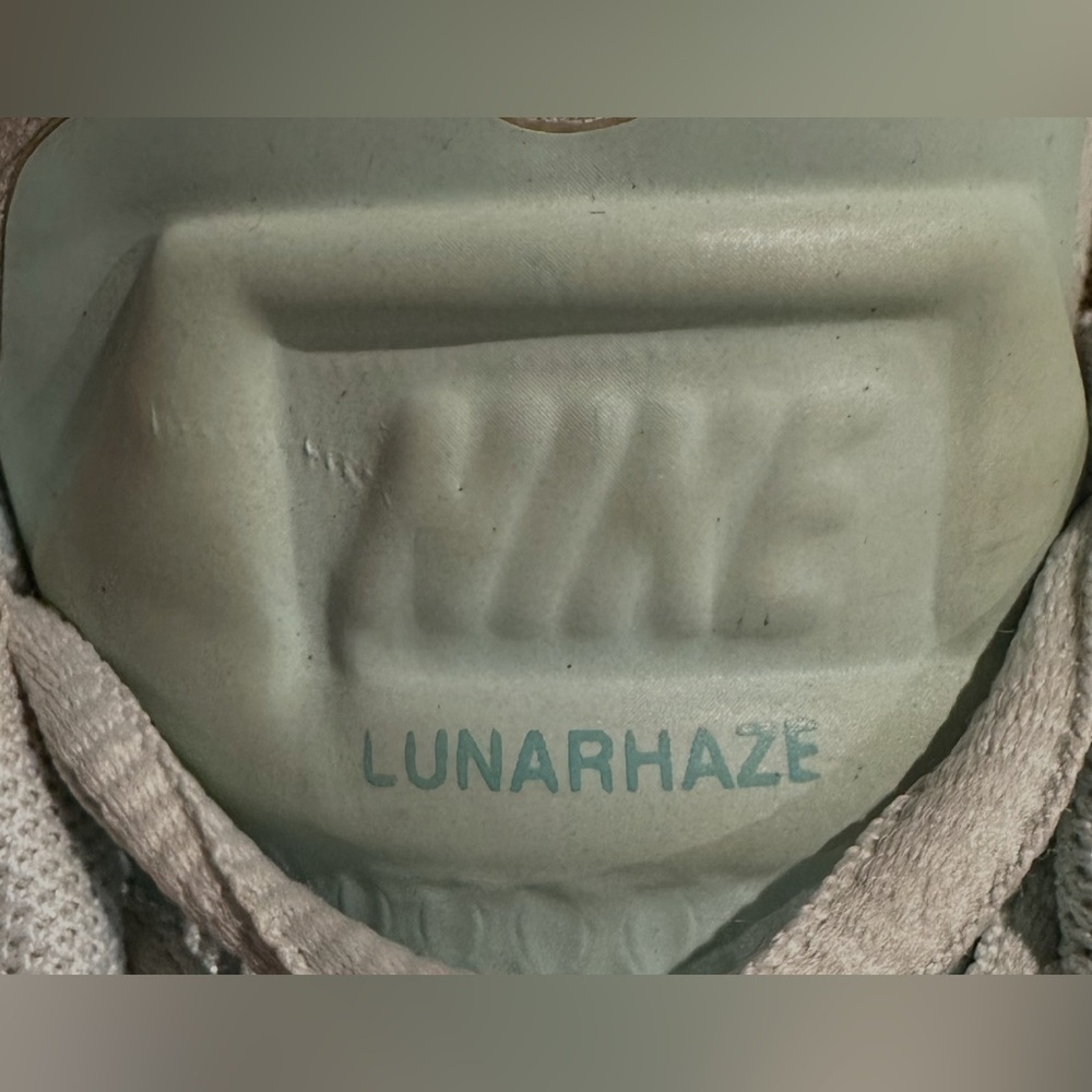 Nike Women's Mint Green Athletic Shoes - Picture 9 of 9